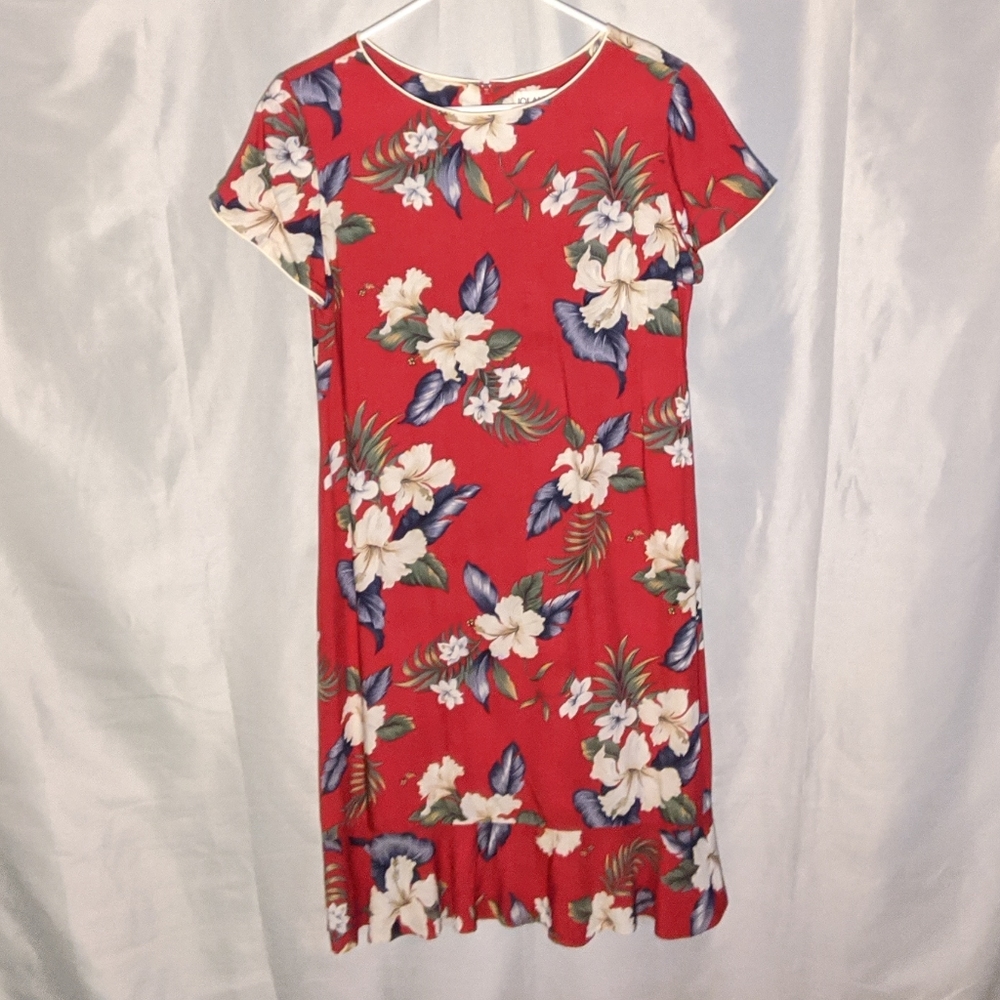 Iolani Hawaiian Red floral print dress